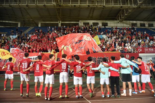 阿迪将发布多款国家队复刻球衣：德国致敬7-1，阿根廷梦回2006（阿迪达斯将推出多款国家队复刻球衣：德国致敬7比1，阿根廷重温2006）