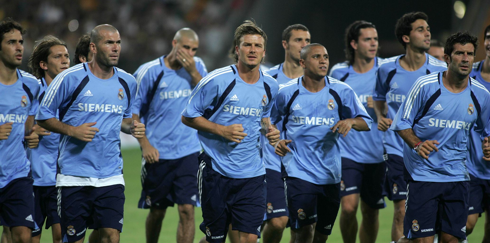 库尔图瓦谈维尼修斯挑衅行为：我们不是机器，我们是人（库尔图瓦回应维尼修斯被指挑衅：我们是人，不是机器）