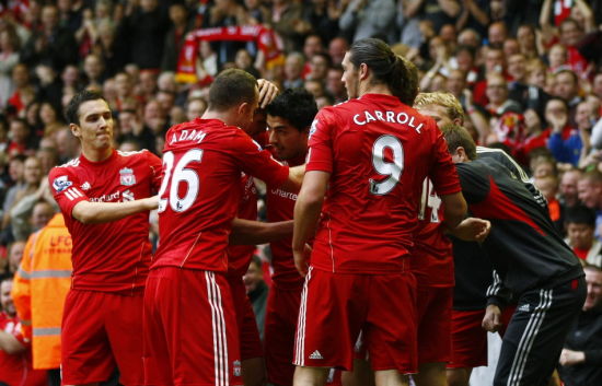 科莫2-0萨索洛连续12场不败，莫雷诺破门，尼科-帕斯献助攻（莫雷诺破门尼科-帕斯助攻，科莫2-0萨索洛豪取12场不败）