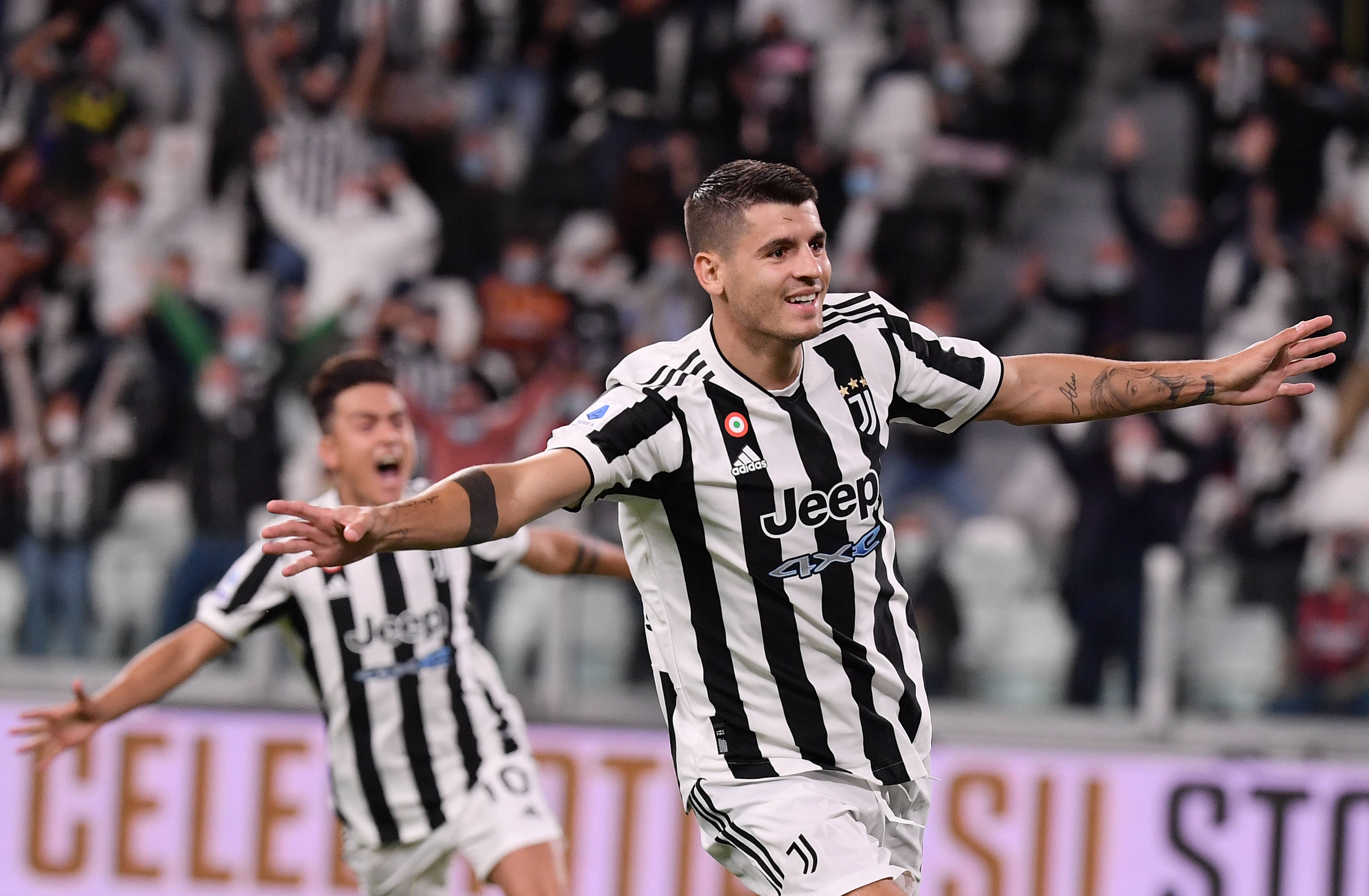 拉菲尼亚拒绝亿万诱惑！巴萨核心霸气宣言：我的心只属于这里（拉菲尼亚回绝天价报价：只愿为巴萨而战）