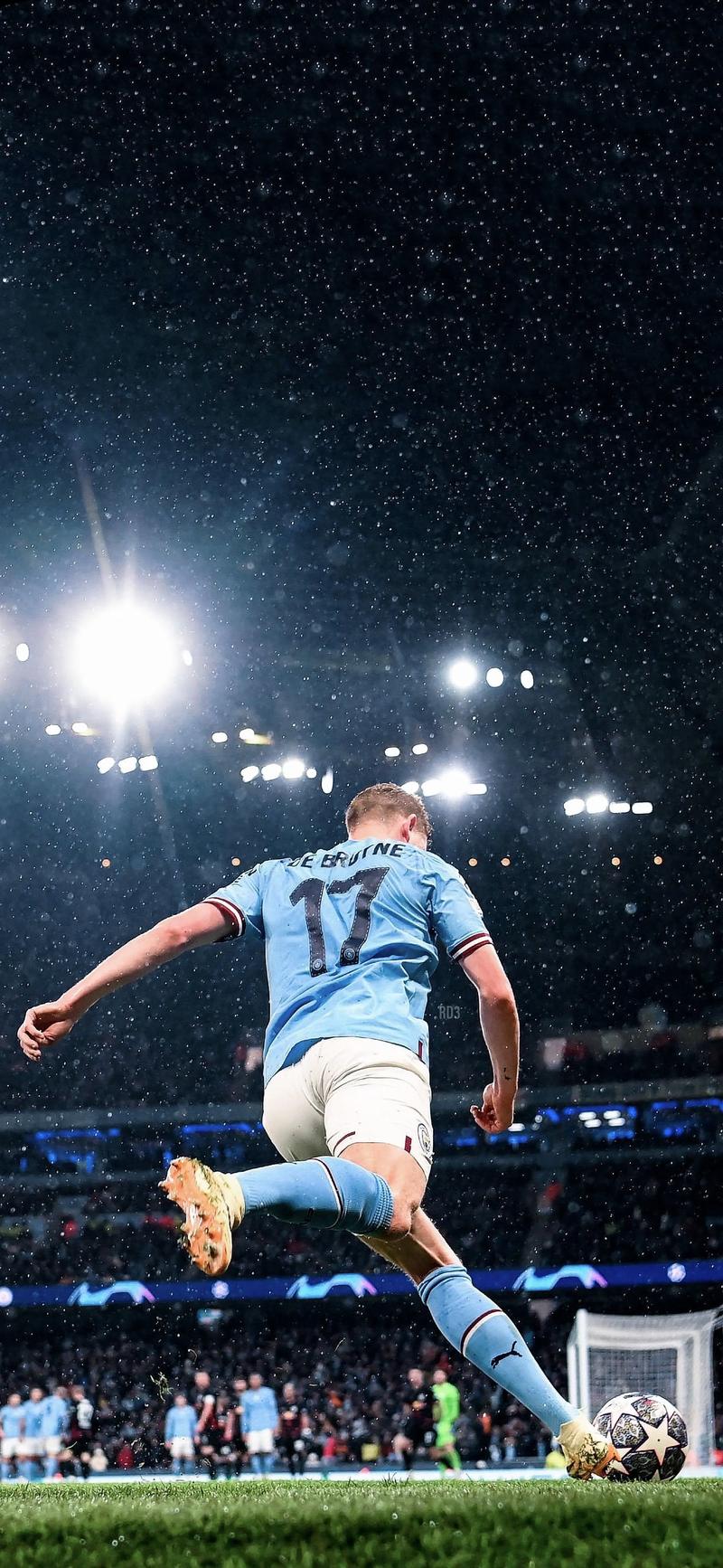 图片报：拜仁17岁小将吉布森因违反规定被送回母队翁特哈兴（德媒：拜仁17岁小将吉布森因违纪被遣返回母队翁特哈兴）