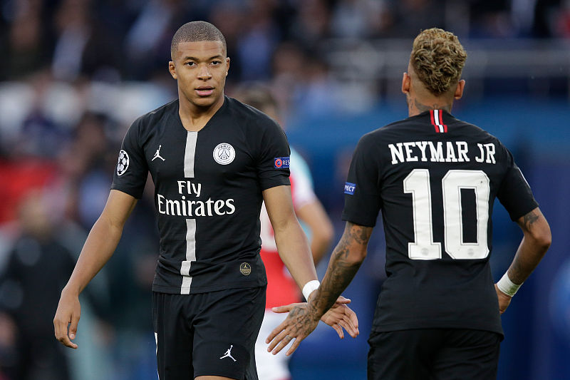 迪亚洛单节5中1得2分，山西男篮全队合砍12分（迪亚洛一节5投1中仅取2分，山西男篮单节仅得12分）