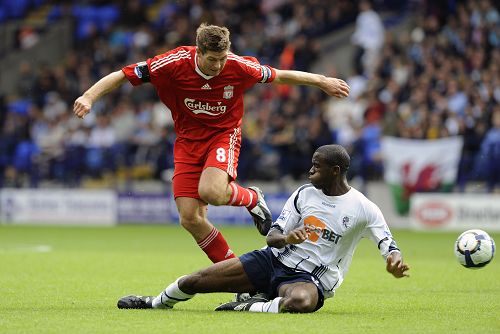 一粒精彩进球，一个属于阿德里安的特别夜晚（绝妙破门，阿德里安的高光之夜）