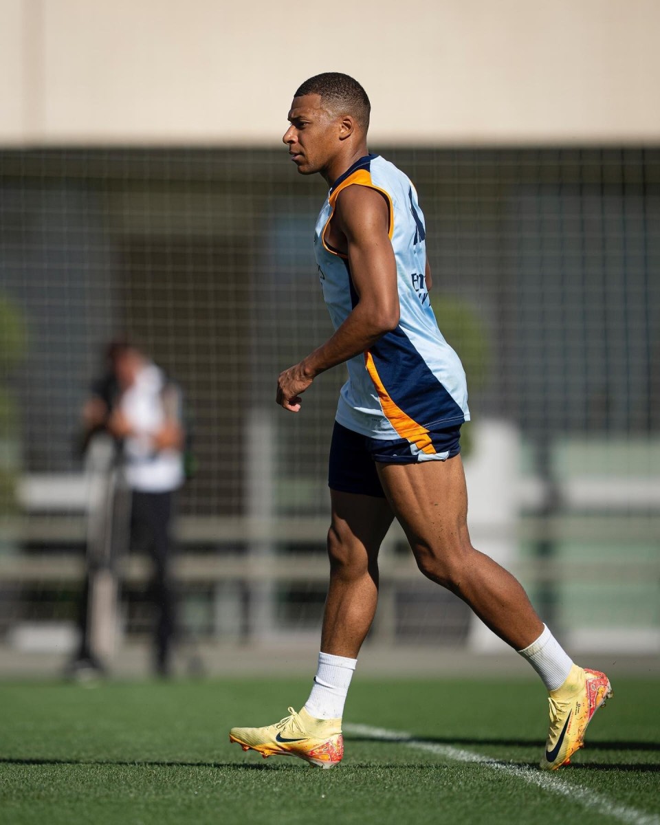 罗体：罗马询问赛义德-马拉，但优先目标仍是齐尔克泽（罗体：罗马已接触赛义德-马拉，头号目标仍为齐尔克泽）